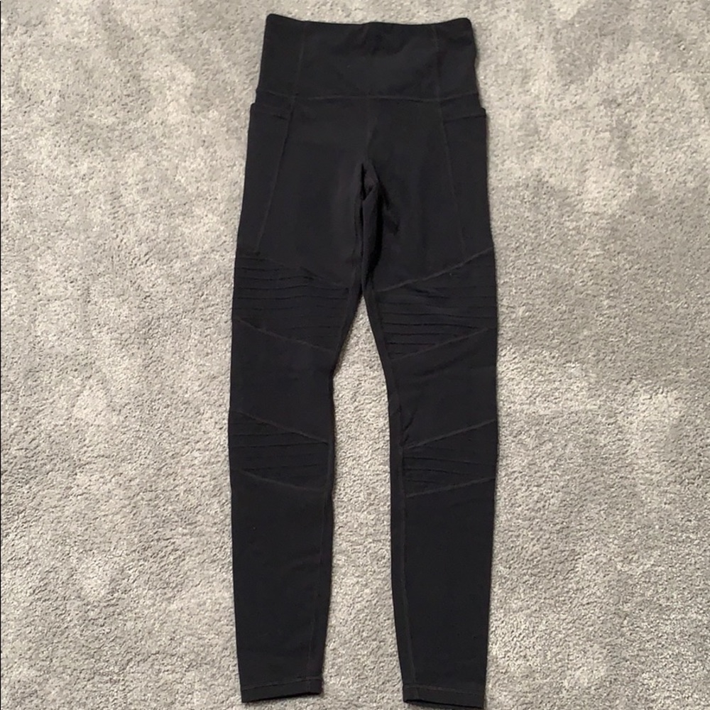 Athleta Ribbed Legging
